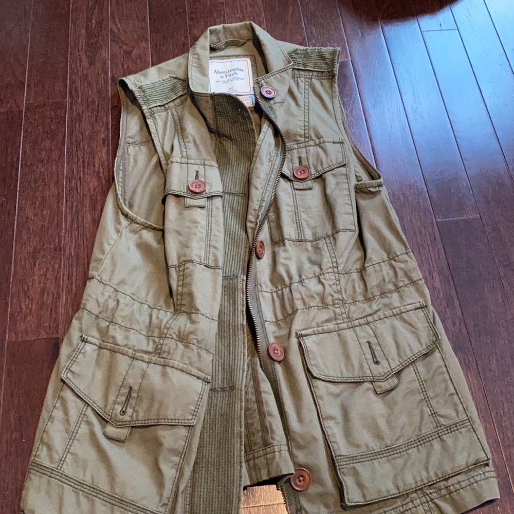 Abercrombie Utility Vest